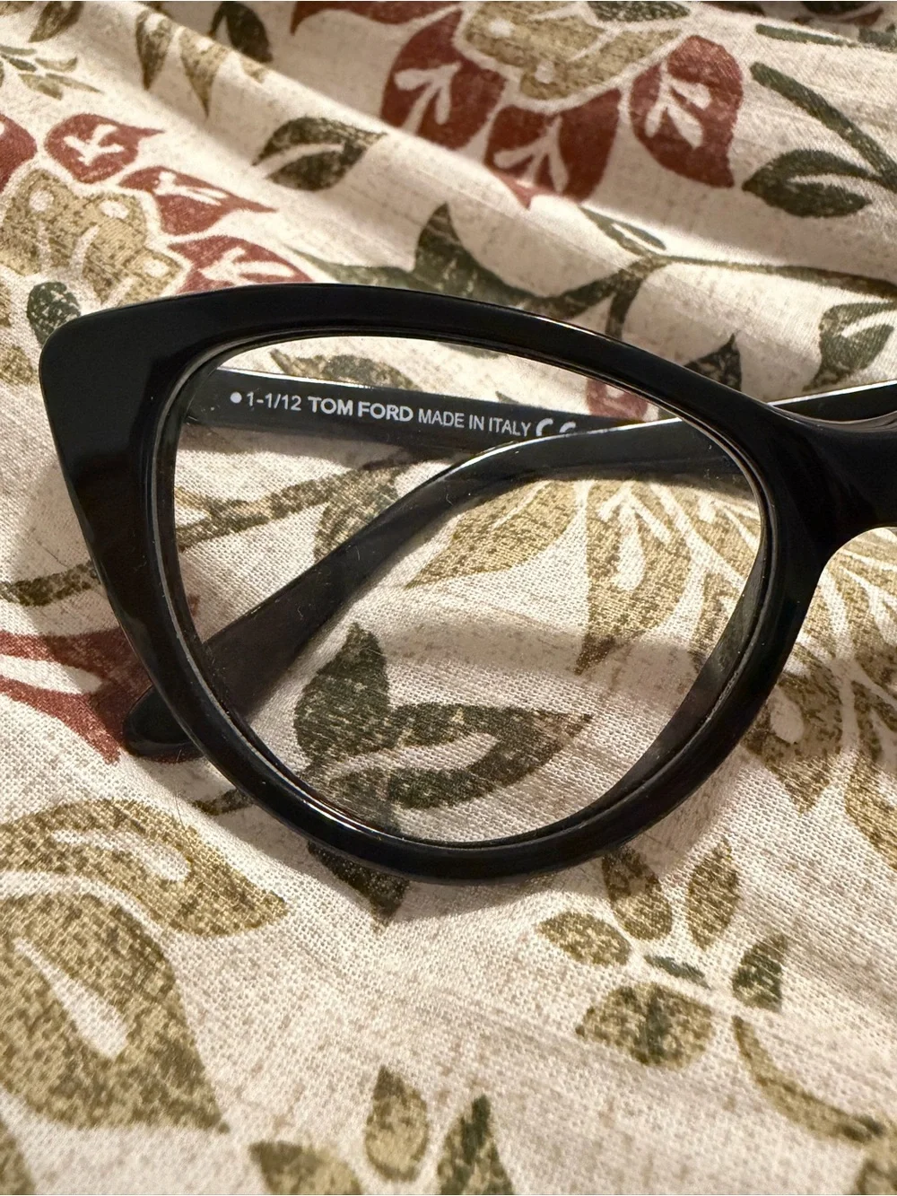 Tom Ford Black Cat-Eye Women's Glasses - Picture 6 of 6